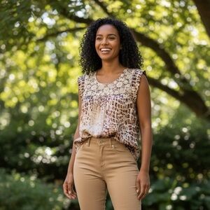 Savanna Jane Cap Sleeveless Top White Embroidery Brown White Snake Print Medium